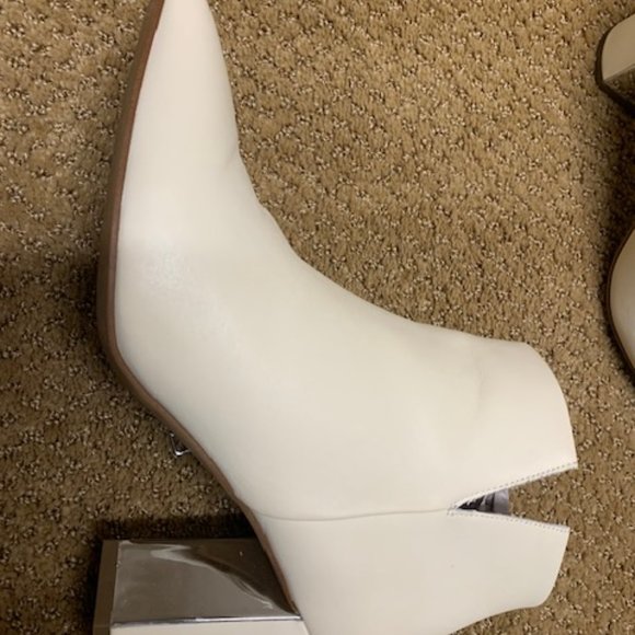 Franco Sarto Ivory Leather Booties - Picture 5 of 7